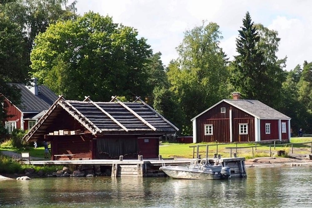 Visit Espoo_Tiina Backmann_Wooden Houses on Pentala