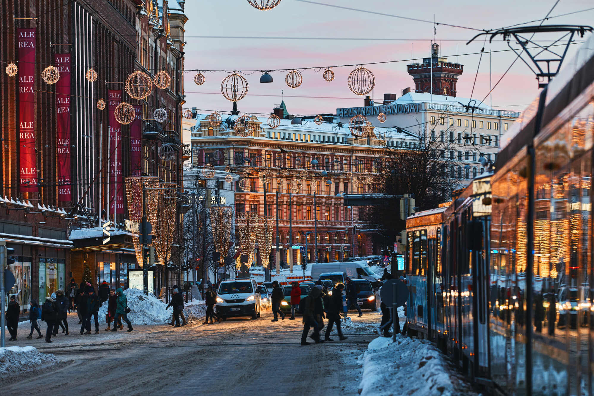 Helsinki Xmas-lights @ Jussi_Hellsten  City of Helsinki City of Helsinki