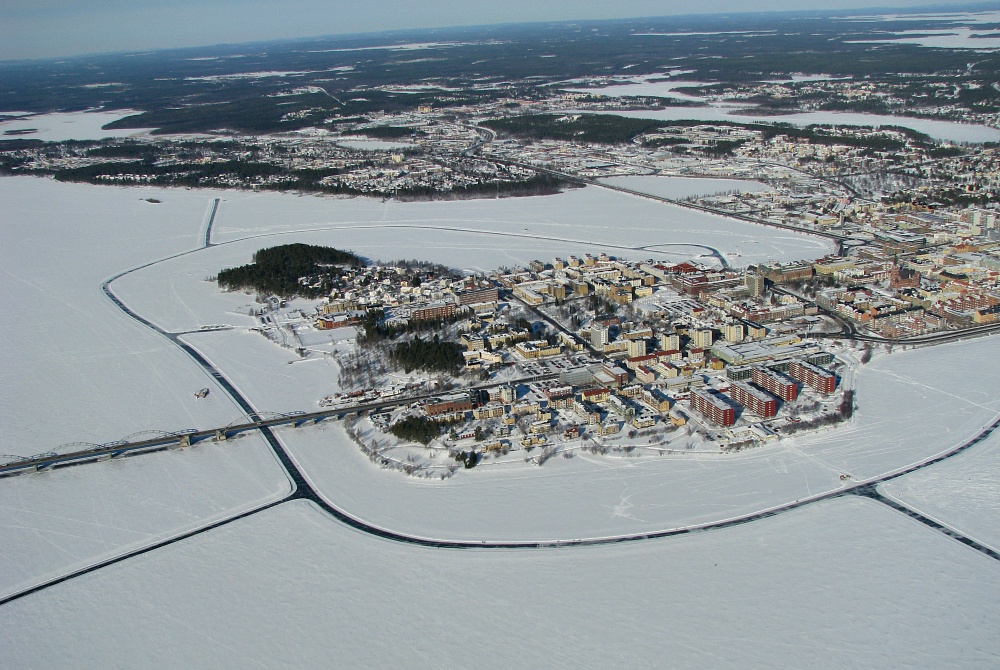 Explore Luleå winter Eisstrecke auf dem Meer