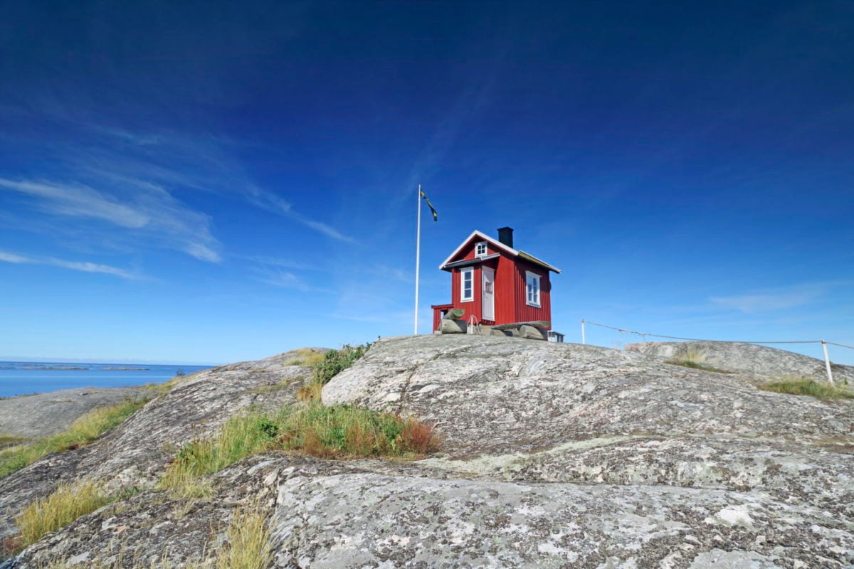 House-Island-Scandinavia