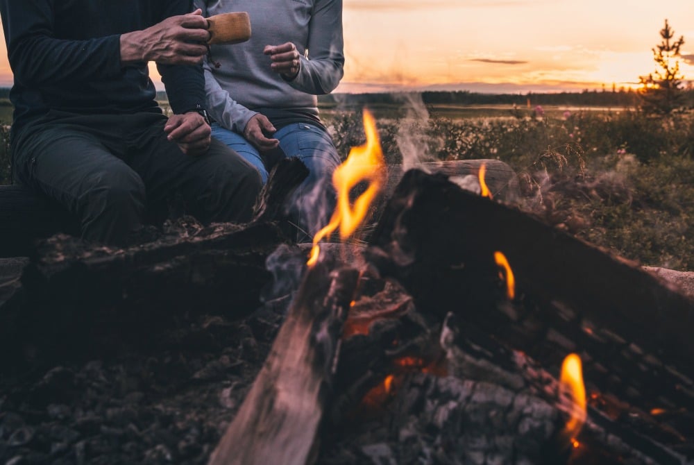 Levi-Campfire-Sommer