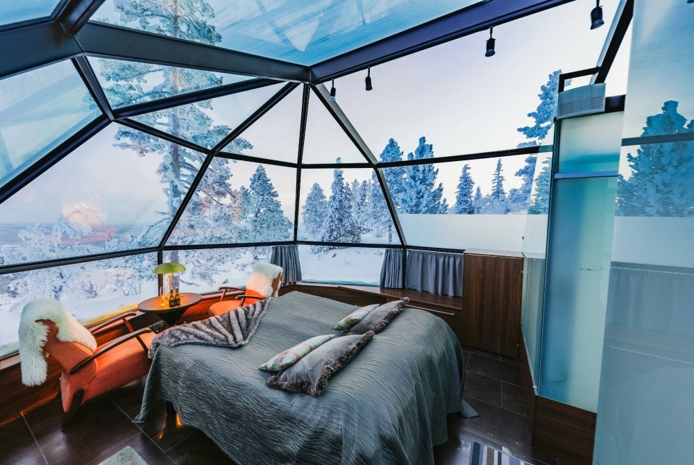 Levin Iglut-Winter-2019_Glass_igloo_interior