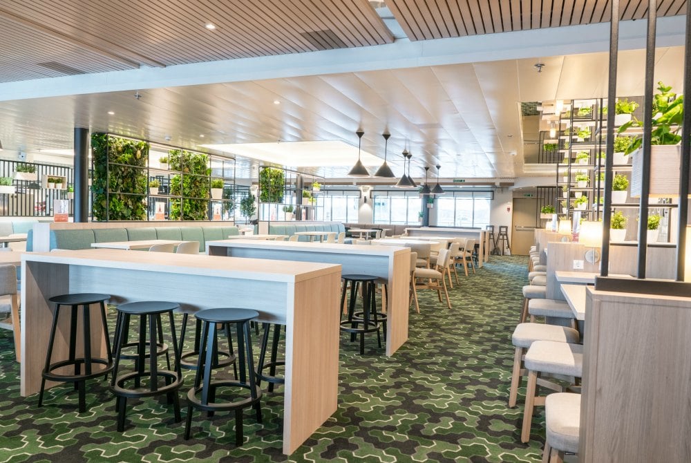 Tallink-Silja-Baltic-Princess-Fast-Lane_100