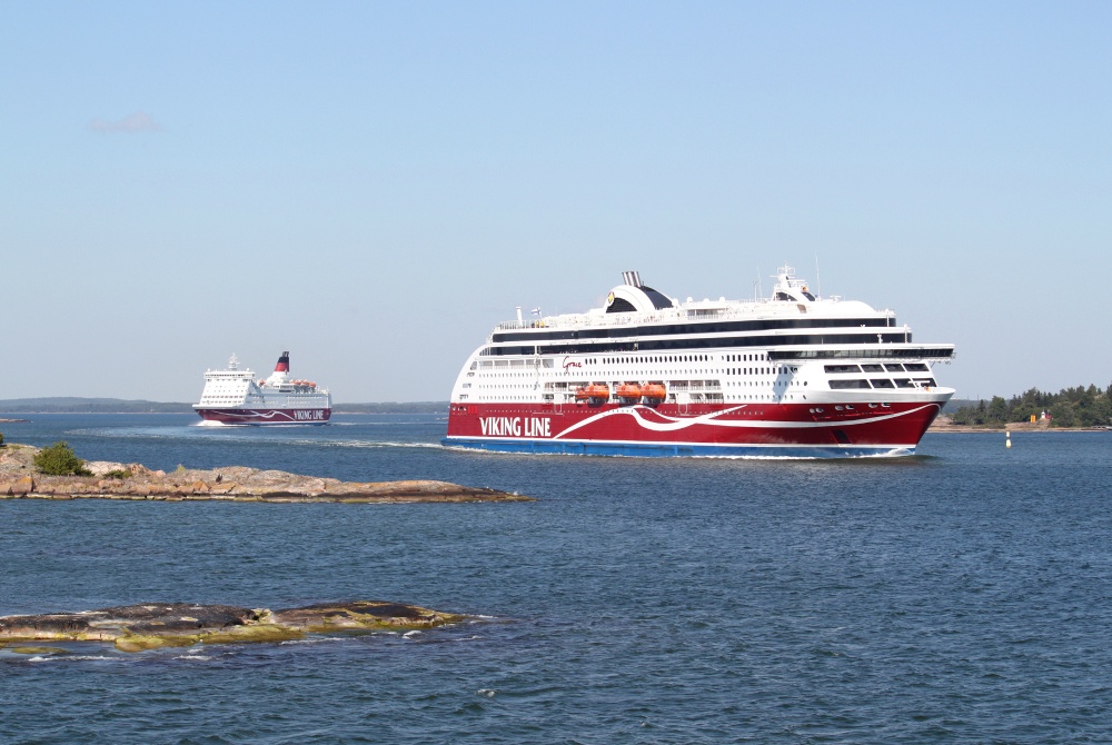 Viking Line unterwegs in den Schären.