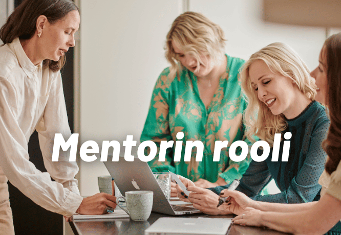 NordicMarketing tiimin jäsenet kokoontuneena tapaamiseen. 