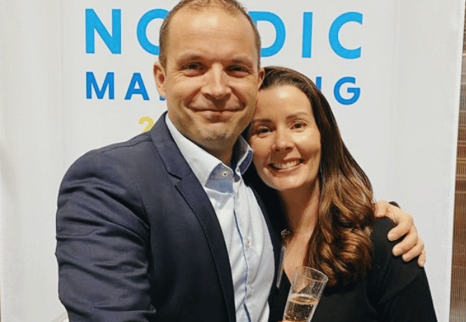 NordicMarketing omistajat Jan Badur ja Greta Tanskanen Matkamessuilla 2024. 
