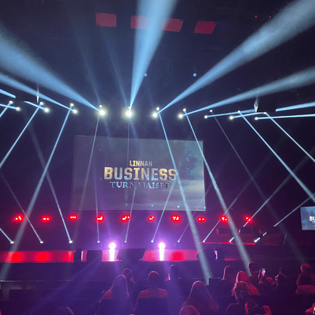 Turnajaisfiinalin valoshow