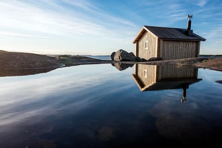 Klobben-cottage-visitaland2017-DE (1)-1