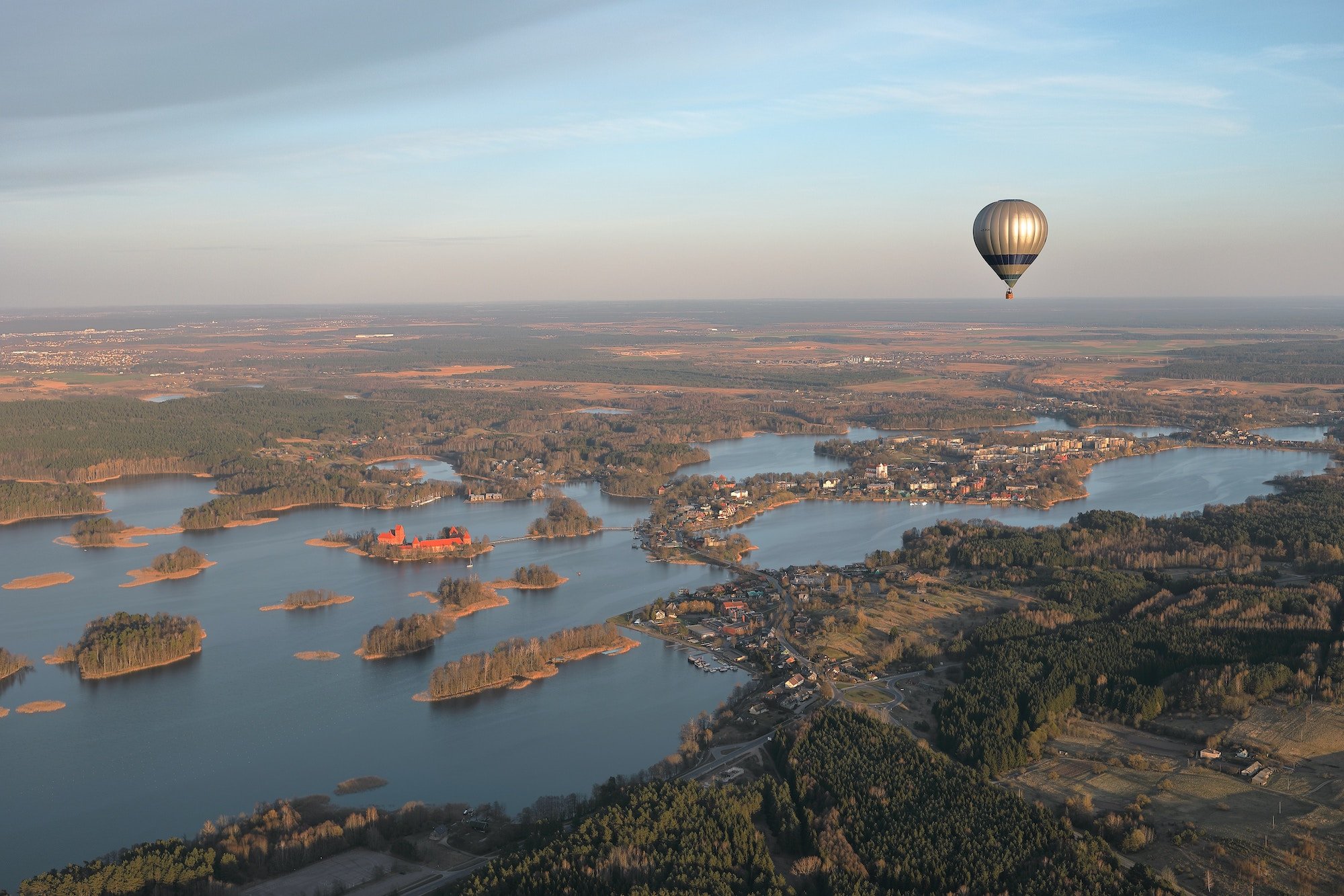 NORDEUROPA_Trakai, Lithuania_© Maksim-Shutov_unsplash