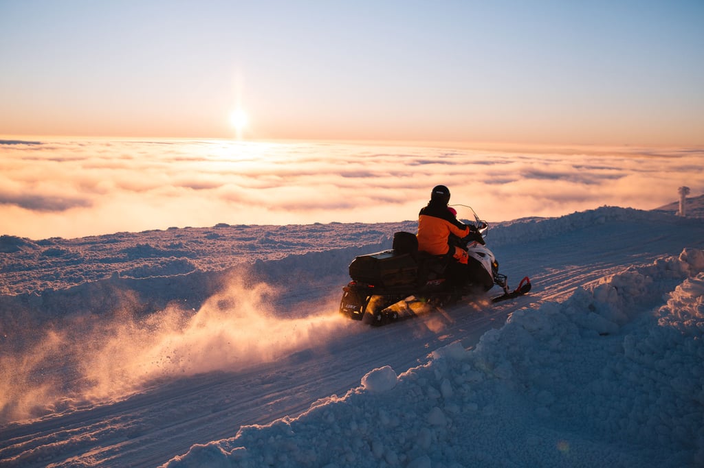 Finland_Lapland_winter_snowmobile.jpg