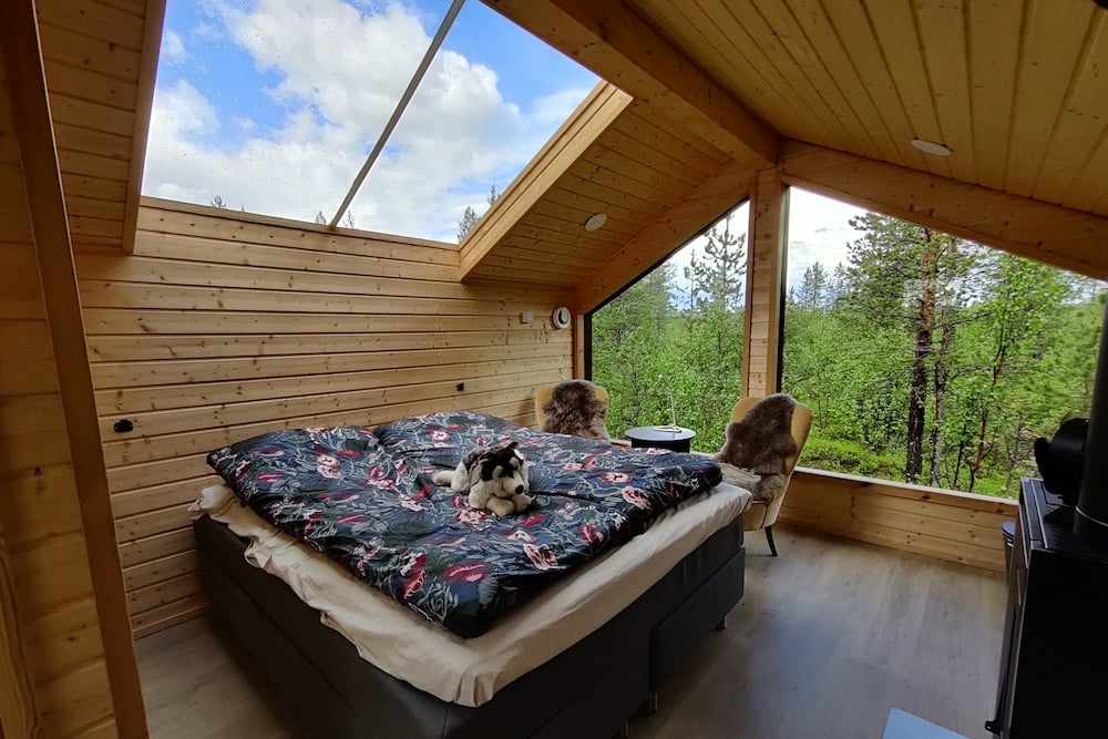 Aurora Wilderness Cabins