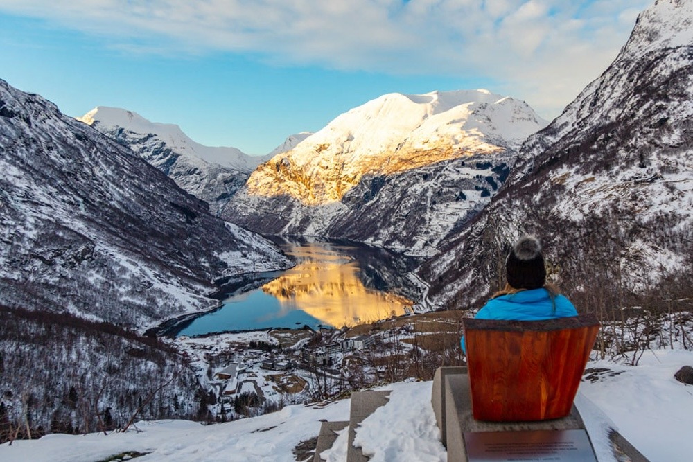Visit Geiranger_Fjordcruise view copyright Rune Hagen