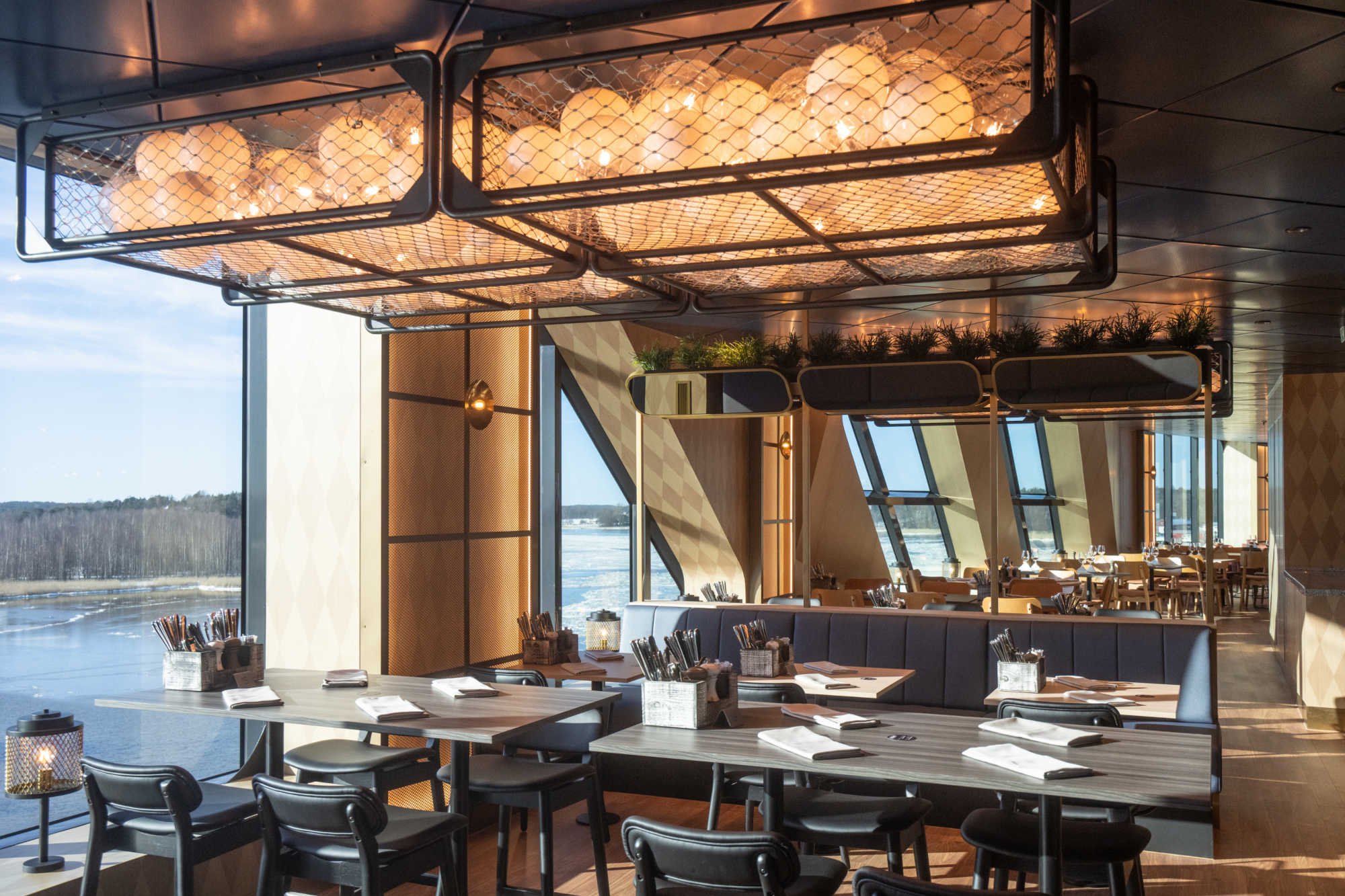 Viking Line-Viking Glory-Restaurant Mimmis-copyright Tuukka Ervasti