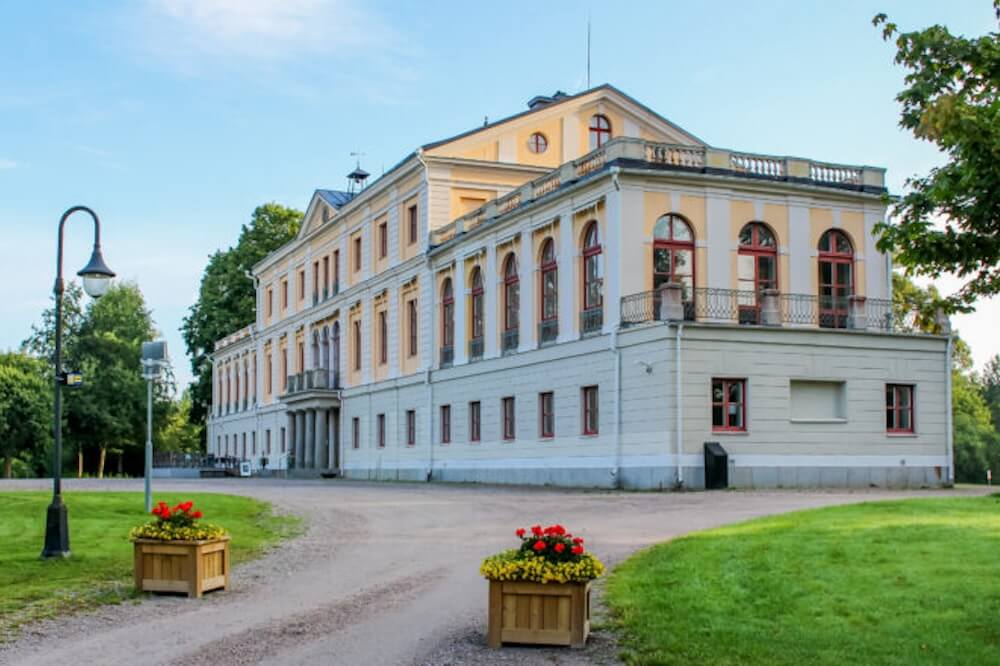 tua_winter_FAM_2024_Copyright_Säfstaholms slott_1000x666