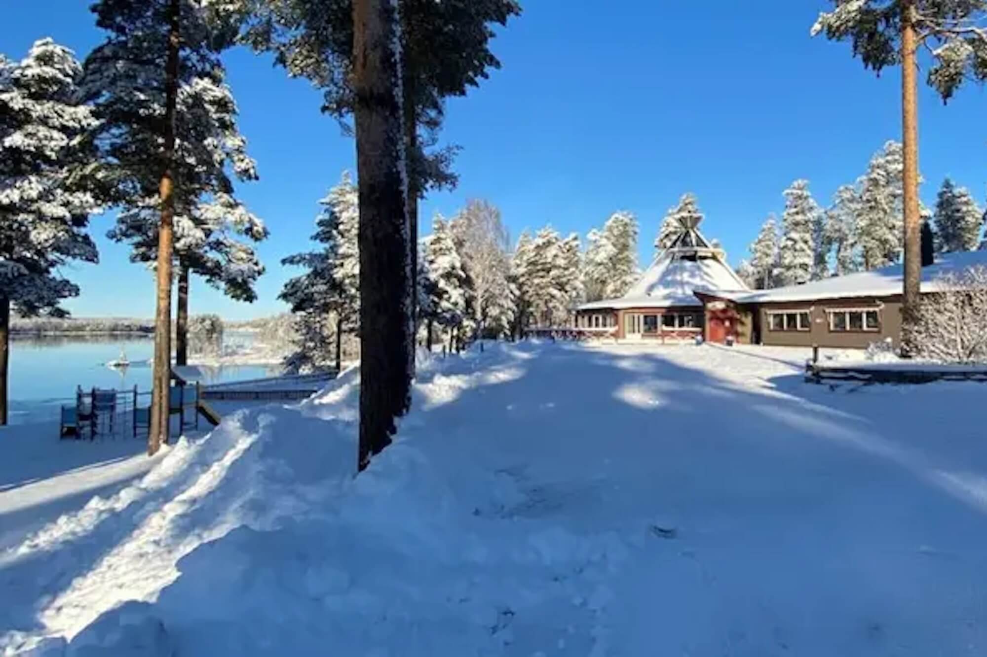 Västerbotten_Sweden_First_Camp_Ansia_winter