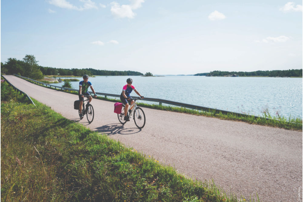 Finnish Archipelago-bikers-copyright Juho Kuva