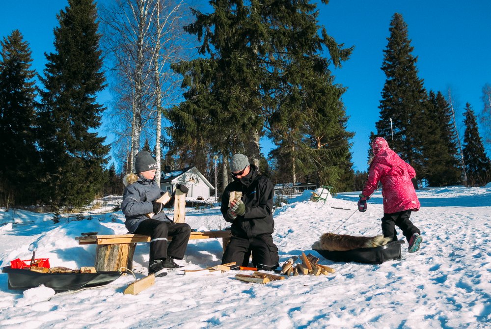 Winterurlaub mit der Familie in Vuokatti