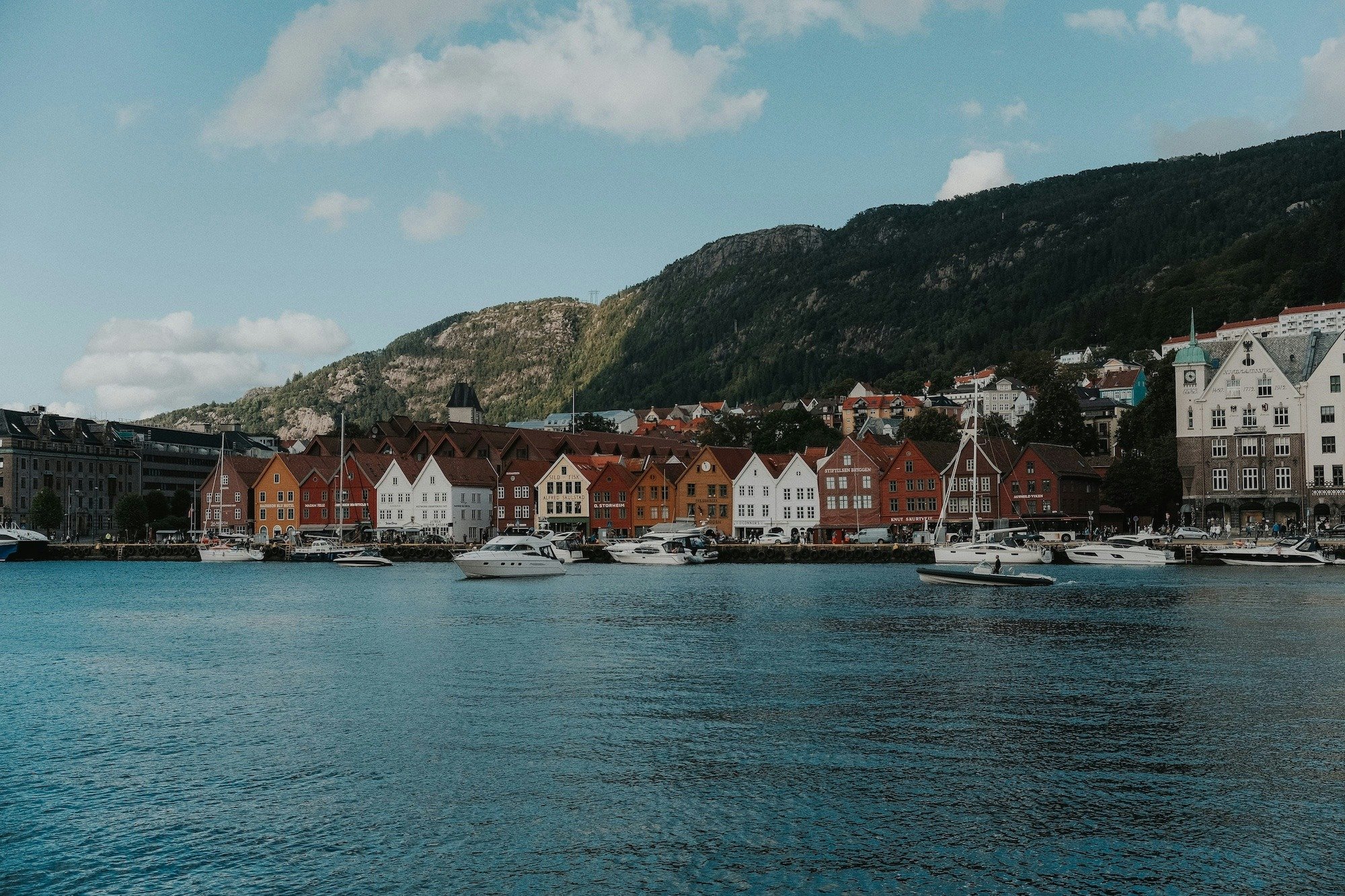 Bergen, Norway © Niklas / Unsplash