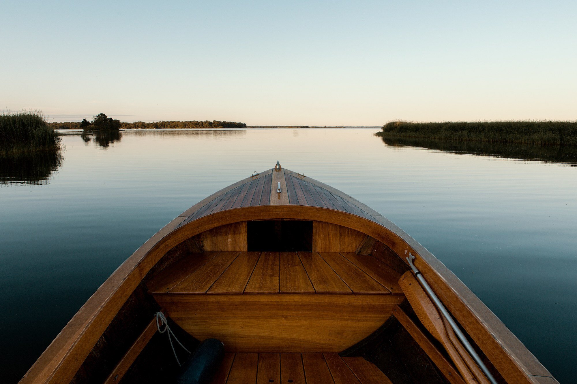 Summer in Sweden ©Jon Flobrant / Unsplash