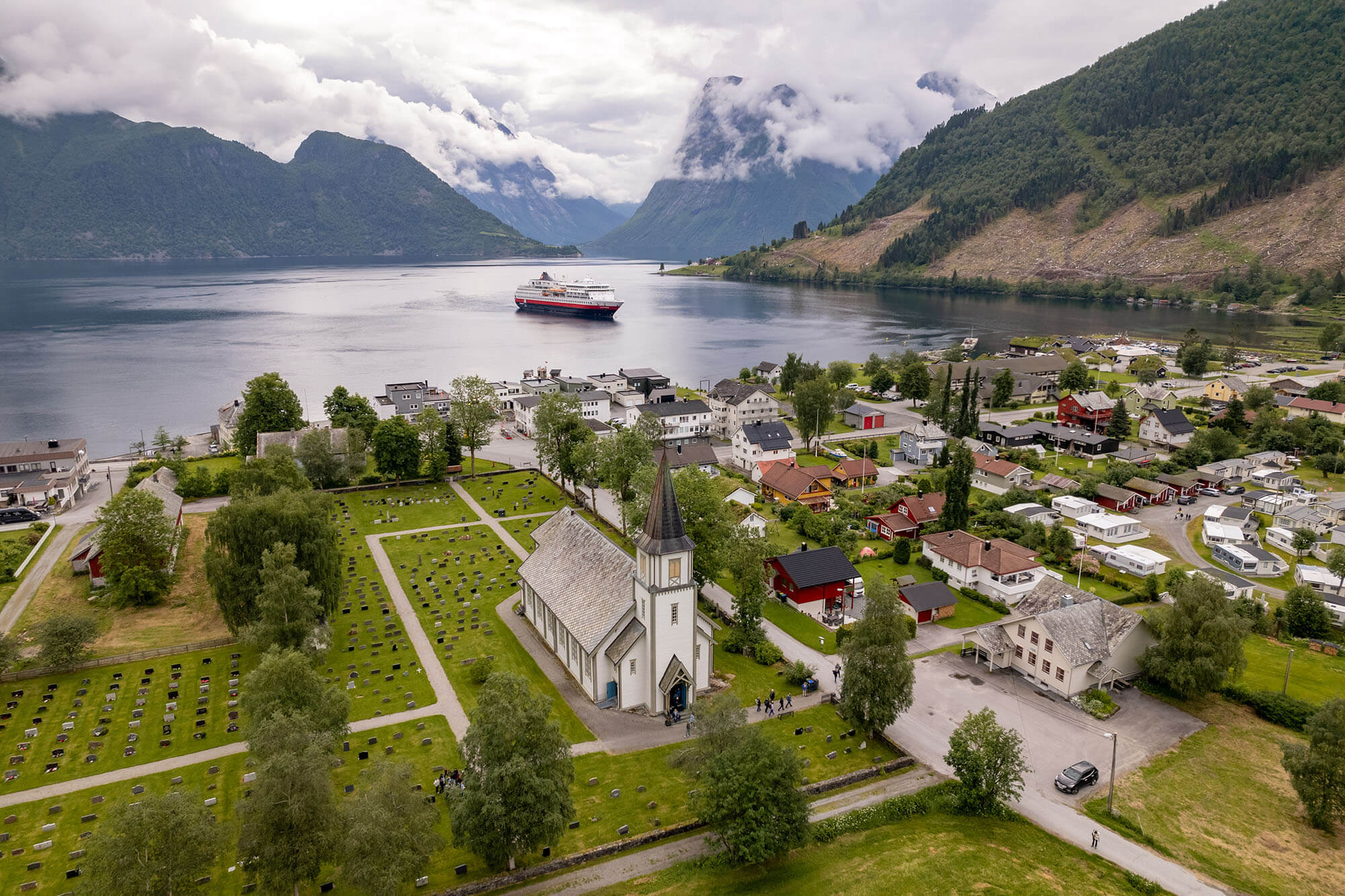 © Michel Afflerbach, Hurtigruten