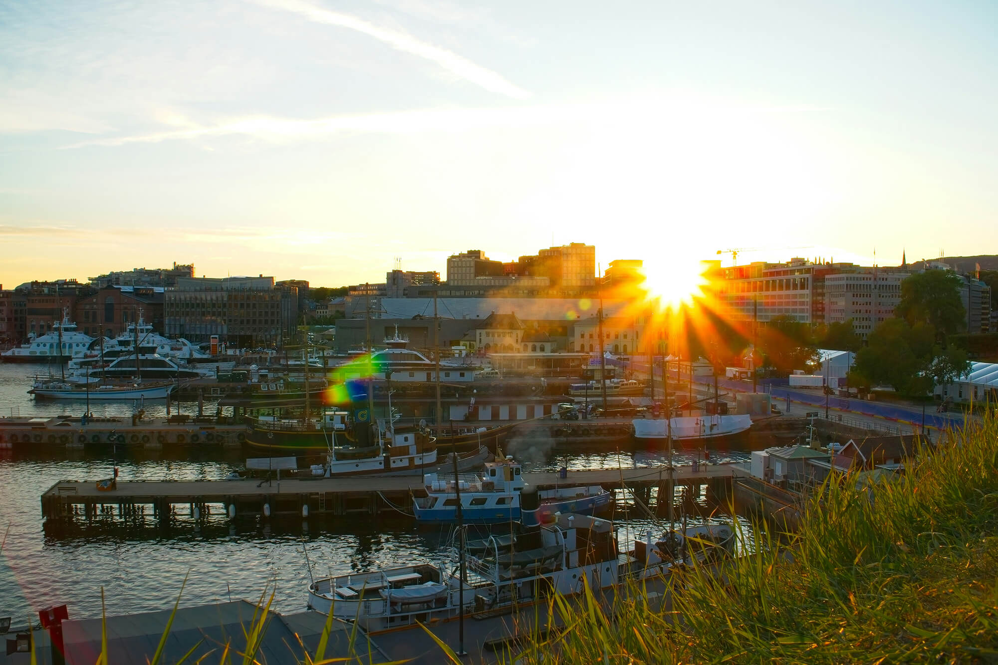 Oslo harbour © julian zwengel unsplash