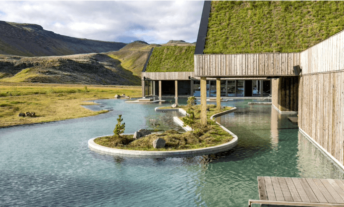 © Reykjaböð Hot Springs