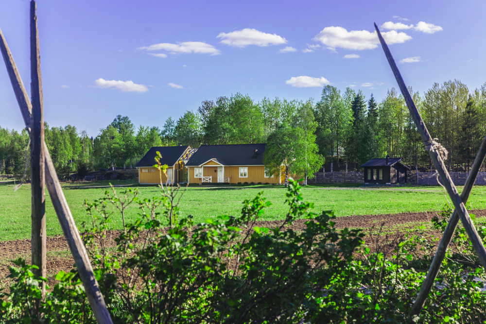 HaparandaTornio-Hulkoffgarden-outside © Hulkoffgarden